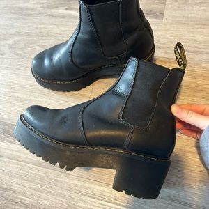Dr. Martens Rometty Chelsea Boots (W 6/6.5)